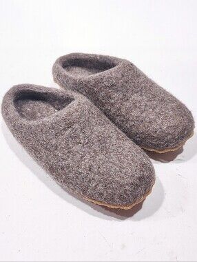 Handmade Felted Wool Clog Slippers Womens Approx Sz 8-8½ Brown Taupe Rubber Sole